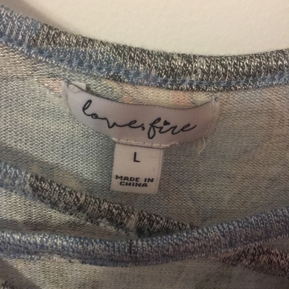 Blouse - Picture 3 of 4